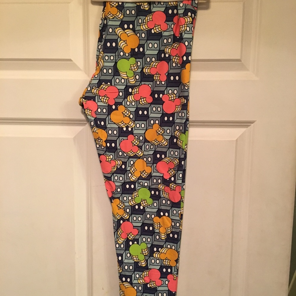 Lularoe Leggings: Disney Mickie TC